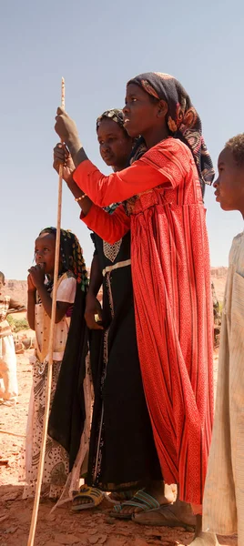 乍得 Ennedi Fada demi 村 Toubou 或 Tubu 妇女的肖像 — 图库照片