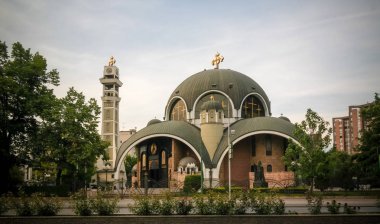 St. Kliment Ogridsky Katedrali dış görünümü, Üsküp, Kuzey Makedonya
