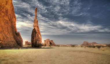 Plato Ennedi aka kulesinde Soyut Kaya oluşumu , Çad