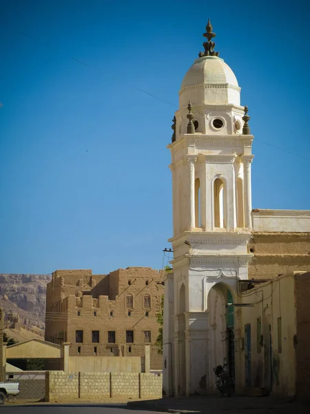 Εξωτερική όψη του τζαμί Omar, Tarim, Χανταρακούτ, Υεμένη — Φωτογραφία Αρχείου