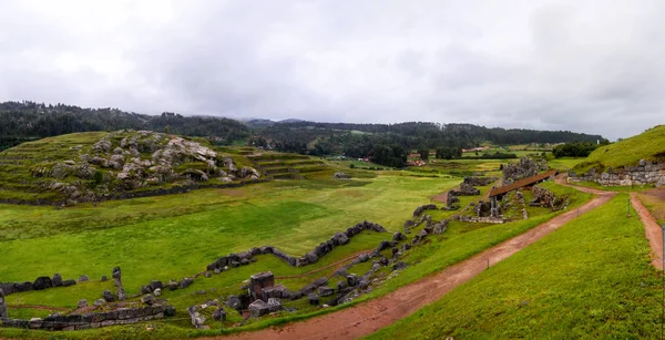 Vista al sitio del Patrimonio Mundial de la UNESCO Sacsayhuaman, Cusco, Perú — Foto de Stock