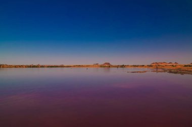 Ennedi, Chad de Ounianga kebir göller katam aka Baramar göl grubu panoramik görünümü
