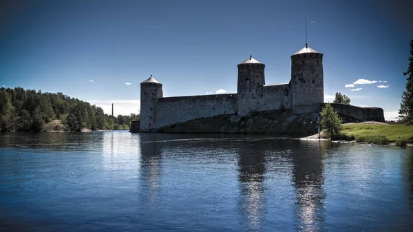 Kilátás Olavinlinna vára Savonlinna, Finnország — Stock Fotó