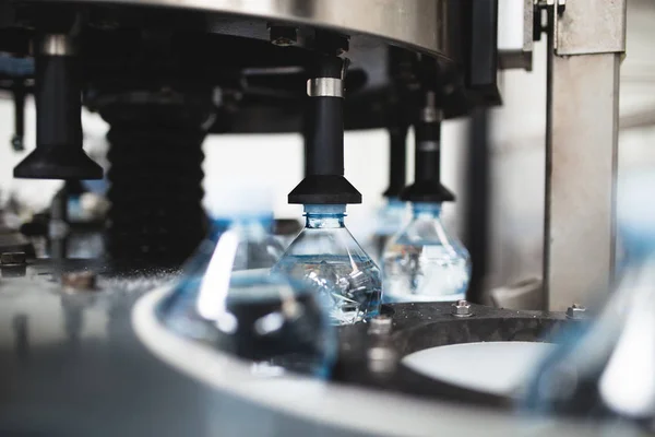 Bottelarij Water Lijn Voor Het Verwerken Botteling Van Zuiver Minerale — Stockfoto