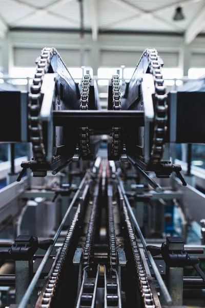 Instalação Engarrafamento Linha Engarrafamento Água Para Processamento Engarrafamento Água Mineral — Fotografia de Stock