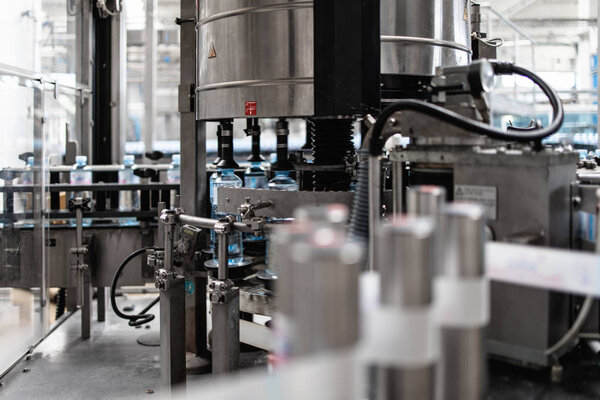 Bottling plant - Water bottling line for processing and bottling pure mineral carbonated water into bottles.