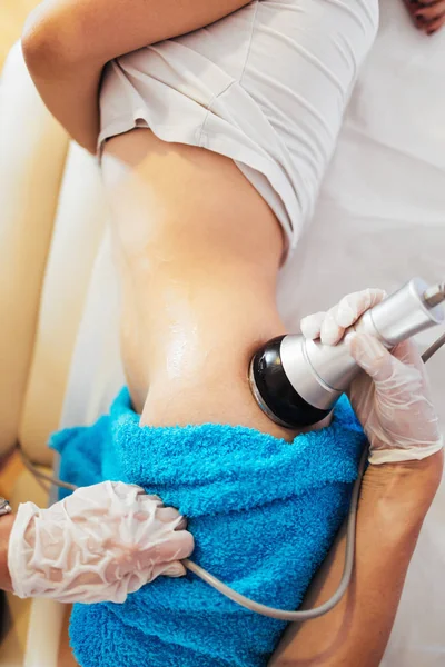 射频体腔治疗与现代医学在健康美容 脂肪及纤维素清除方面的应用 — 图库照片