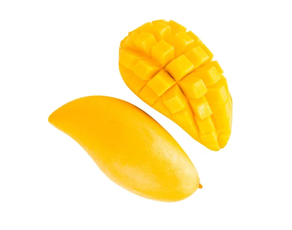 Κοντινό πλάνο ώριμα μάνγκο τροπικά φρούτα με φέτα απομονωμένη σε λευκό φόντο — Φωτογραφία Αρχείου