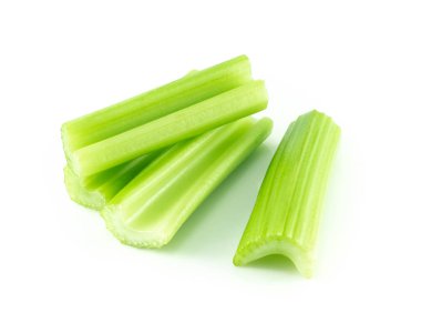 Taze kereviz sebze beyaz arka plan izole, sağlık için gıda