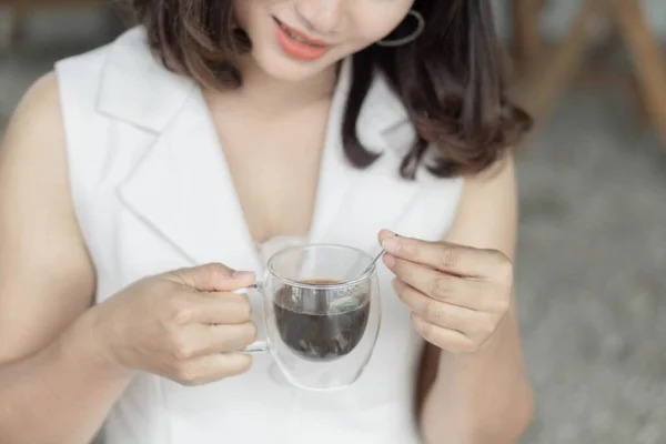 Close Woman Drinking Hot Americano Coffee Glass Light Morning Selective — Stock Photo, Image