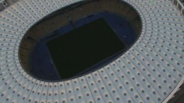 Kiev, Ukrayna. Havadan görünümü Olimpiyat Stadı. Futbol Arena günbatımı üzerinde