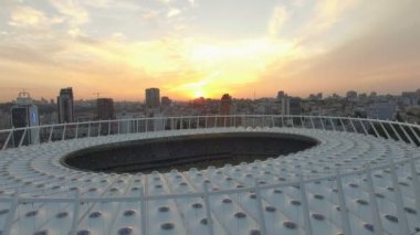 Kiev, Ukrayna. Havadan görünümü Olimpiyat Stadı. Futbol Arena günbatımı üzerinde