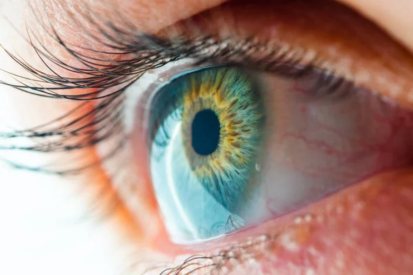 Pohled makro lidského oka — Stock fotografie