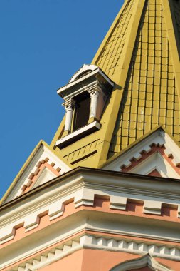 Kilise Cephesi Dekorasyonu