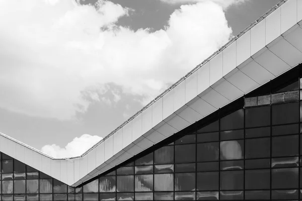 Fondo de fachada de vidrio moderno blanco y negro — Foto de Stock