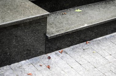 Siyah Parlak Granit Merdiven