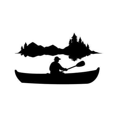 Dağların, ağaçların ve su üzerindeki yansımaların arasında gölün siluetinde kano yapan bir kayakçının silueti.