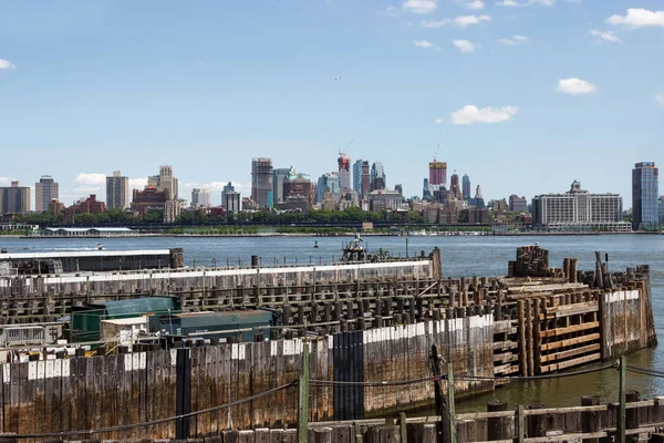 Pilhas Porto Nova York Fundo Estão Arranha Céus Manhattan Arranha — Fotografia de Stock