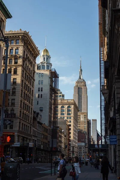 Nowy Jork Usa Maj 2019 Architektura Nowego Jorku Ludzie Chodzą — Zdjęcie stockowe