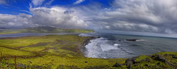 Grotta Hisanefshellir Onde Oceaniche Ghiandaie — Foto Stock