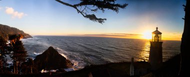 Uzun pozlama ve günbatımı Haceta deniz feneri, Oregon
