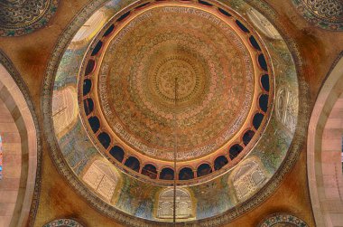Mescid Al Aqsa 'nın içindeki Doe.