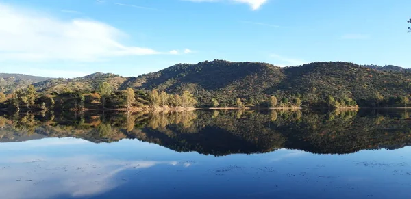2018 - Paraje Natural de Sierra Morena, embalse del Encinarejo, Andjar