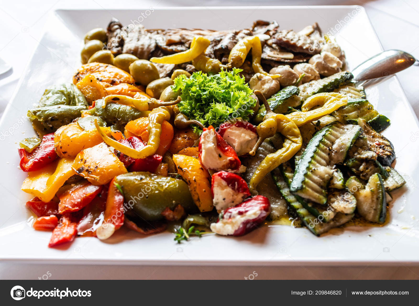 Antipasti Vorspeise Süßkirsche Mini-Paprika gefüllt mit ...