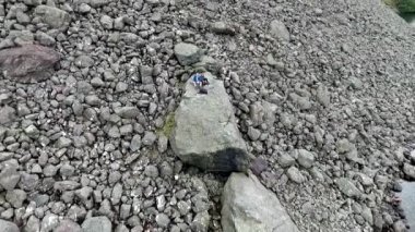 Video Wastwater Gölü İngiltere Scafell Pike en yüksek dağ Lake District Cumbria içinde en derin Gölü.