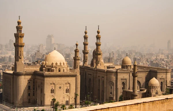 A nagy Hasszán mecset és az Al-Rifai itt: Kairó - Egyiptom — Stock Fotó