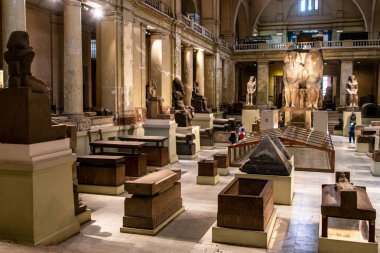 Kahire, Mısır, 25.05.2018 içinde müze Mısır eski eserler Antik Sanat geniş koleksiyonuna ev