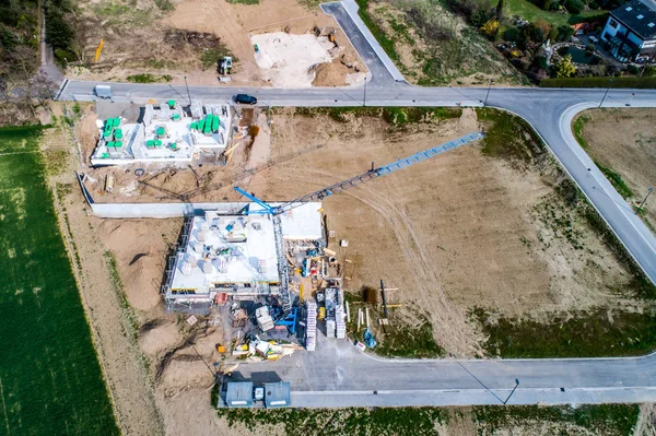 Vista aérea das ruas rodoviárias nova área de desenvolvimento para imóveis hme construção civil alemanha — Fotografia de Stock