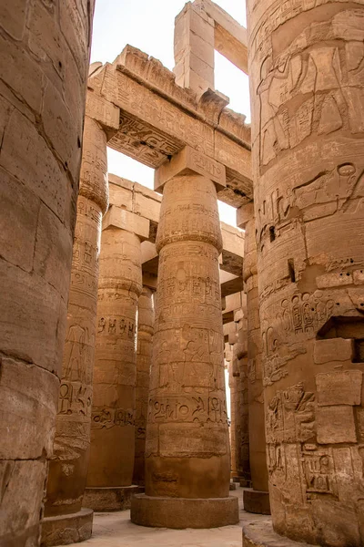 Anscient Temple of Karnak w Luksorze-Archology Ruine Tebes Egipt nad Nilu — Zdjęcie stockowe