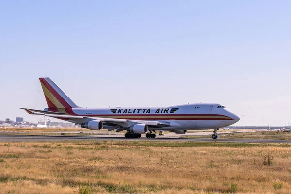 Francoforte sul Meno Germania 11.08.19 Kalitta Air Boeing 747 Jumbo Jet 4-engine jet airliner starting at fraport airport takeoff — Foto Stock