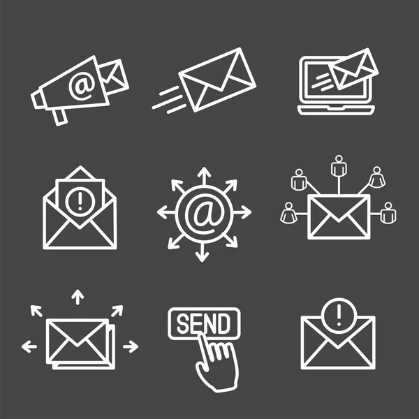 E-Mail Marketing Kampagnen Icon Set mit E-Mail Liste, Ankündigung — Stockvektor