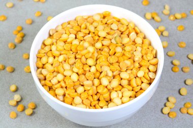 Ayrıca chana dal olarak bilinen bölünmüş civciv bezelye Closeup görünümü