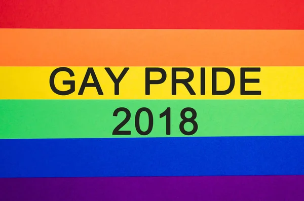 プライド Lgbt 権利レズビアン バイセクシュアル トランスジェンダーの概念はカラフルな色の Paprers 虹の旗のシンボル Mounth のプライドの日 — ストック写真