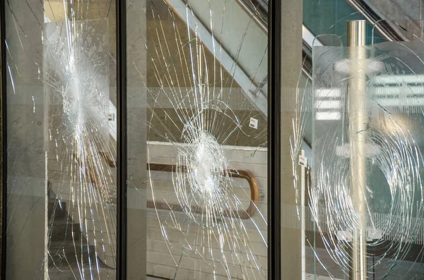 Protests Terrorists Terrorist Attack Broken Window Glass Subway Showcase Rebellion — Stock Photo, Image