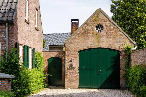 Lage Mierde Nederländerna Juni 2019 Hus Tegelbyggnader Och Monument Lage — Stockfoto