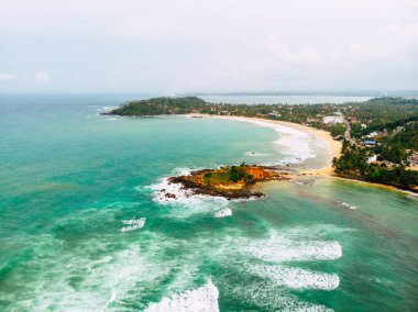 Palm Beach oceanfront, Florida hava görünümünü boyunca binalar. Broidered Sri Lanka