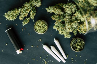 Bud esrar tomurcukları esrar trichomes ile ortak makro ot