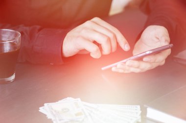 Teknoloji ışık tonlama online banka, para transferi, e-ticaret kavramı,.