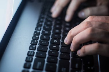 Rus hacker karanlık web, derin Web sunucu kesmek