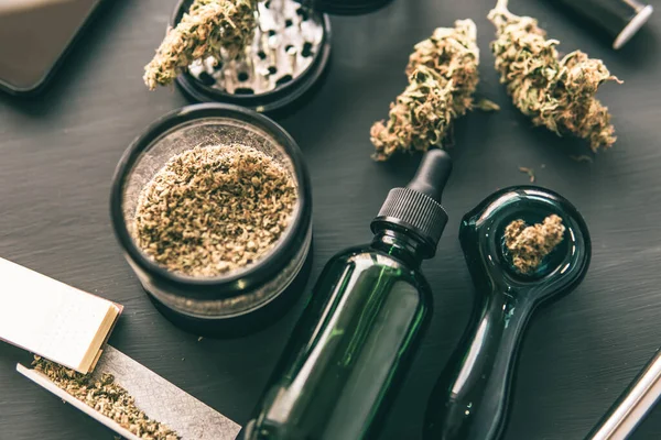 Cannabis Legalisasi Cbd Dan Thc Pada Tunas Kanabis — Stok Foto