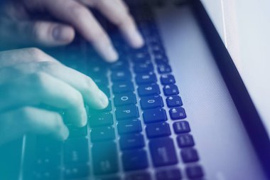 Karanlık Rus hacker sunucusu hackleme