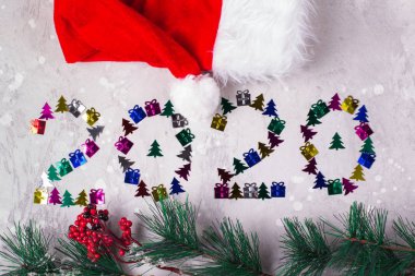 Yeni yıl süslemeleri. Üst te. Yeni Yıl 2020 konsepti.