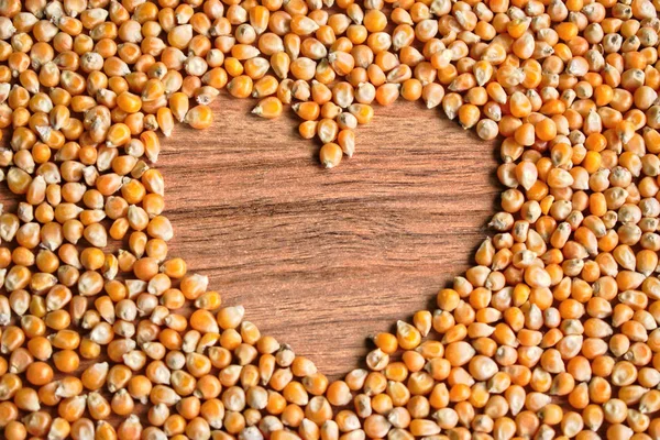 Heart Made Out Popcorn Kernels — Stock Photo, Image