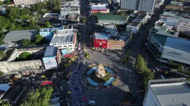 Phuket, Tayland 'da Vejetaryen Festivali - Sokak İşlemleri ve Tapınak Törenleri Hava Aracı Görünümü