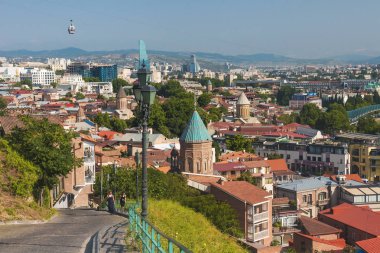 Tiflis, Gürcistan - 2 Temmuz 2018: Görünüm Tbilisi kent Hill, Georgia