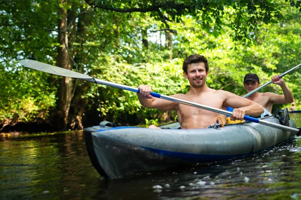 Kayak. Attività ricreative sportive — Foto Stock